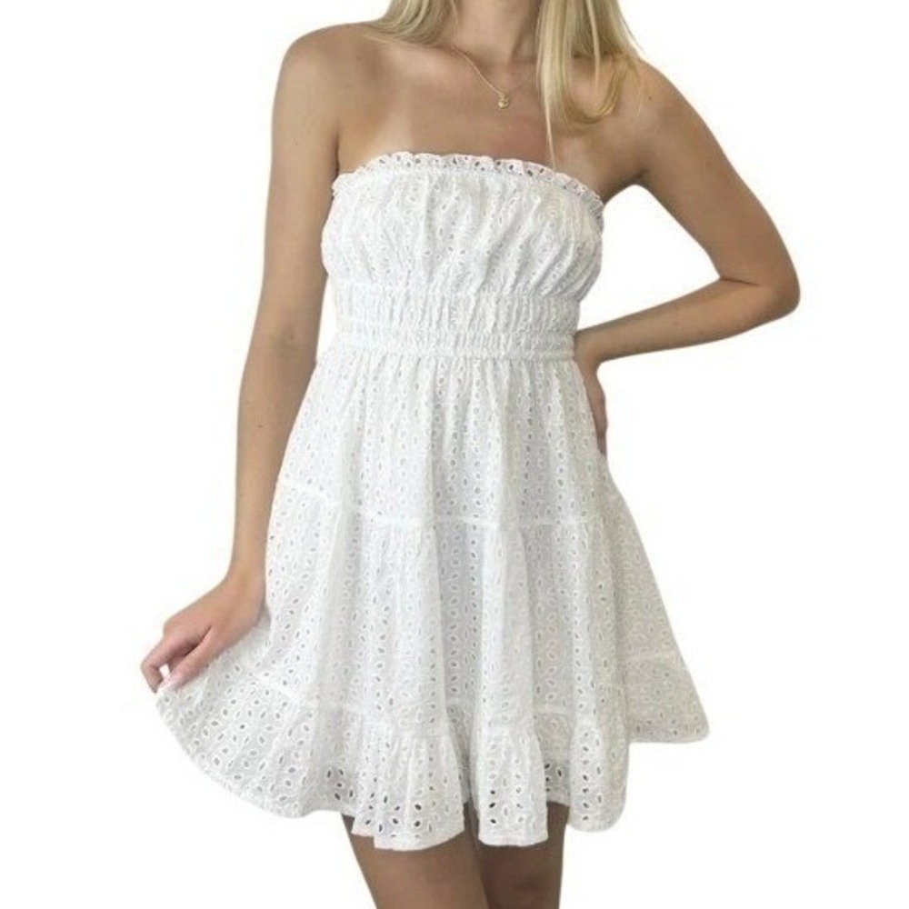 Isabelle's Cabinet | White Eyelet Lace Strapless Mini Dress 100% Cotton | Small